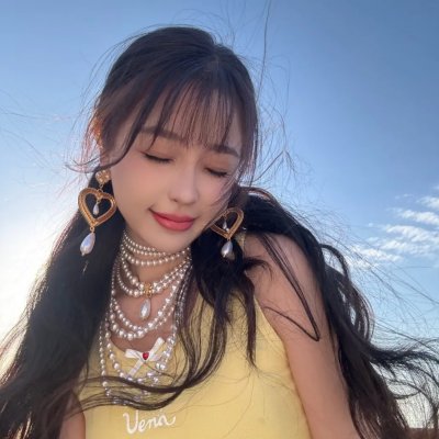 妓女。演员。皮条客